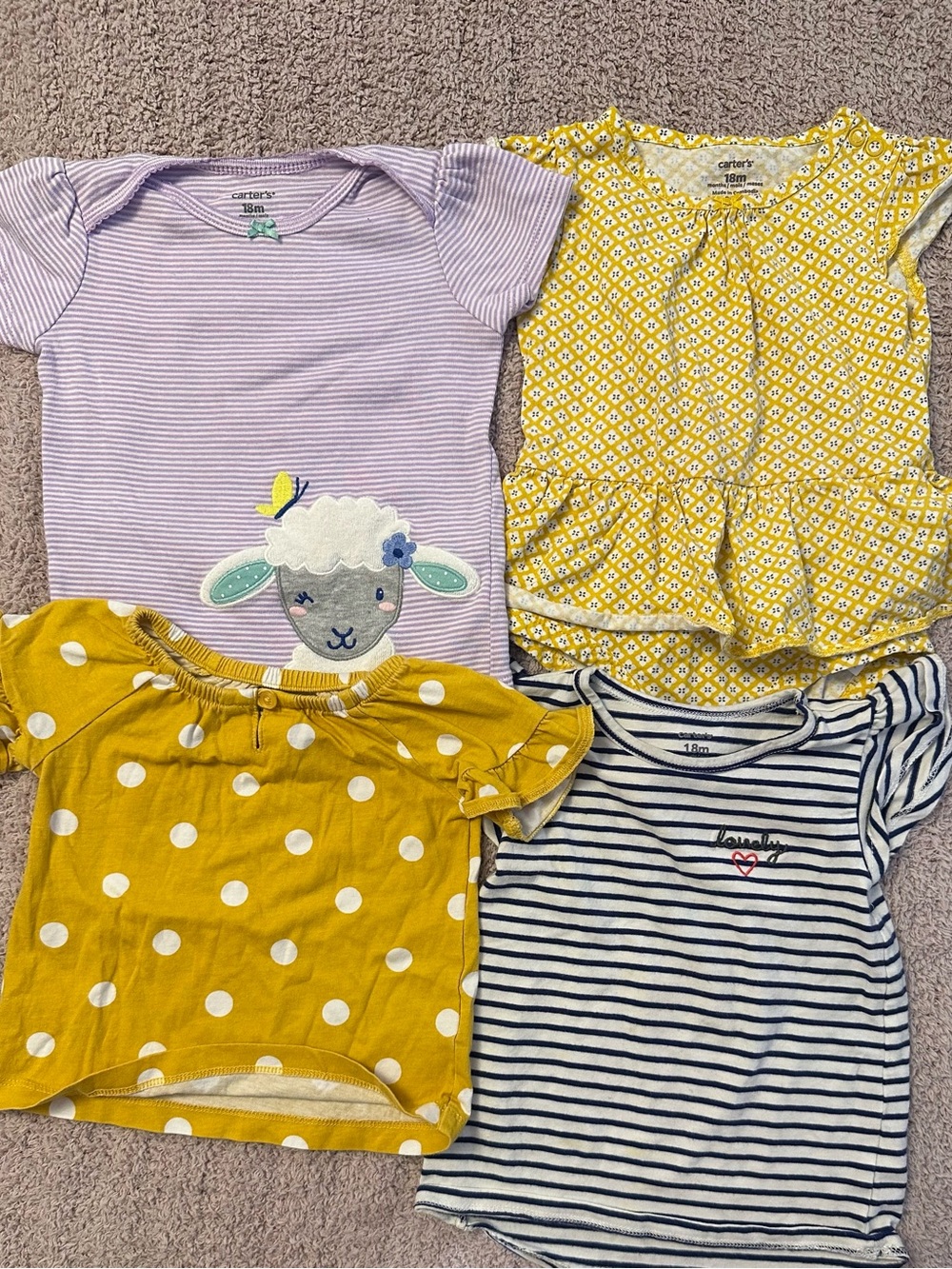 🌼 Carter’s Girls 18M Shirt & Bodysuit Lot of 4 💛🐑